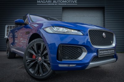 Jaguar F Pace