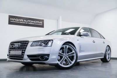 Audi S8