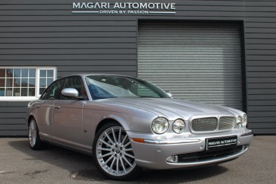 Jaguar Xjr Super