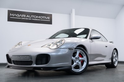 Porsche 911 Carrera 4s
