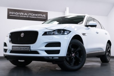 Jaguar F Pace