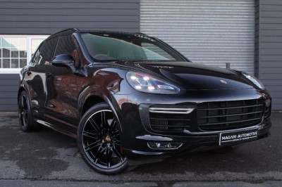 Porsche Cayenne Gts